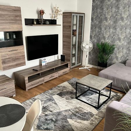 The Rose Garden Budapest Apartments Bagian luar foto