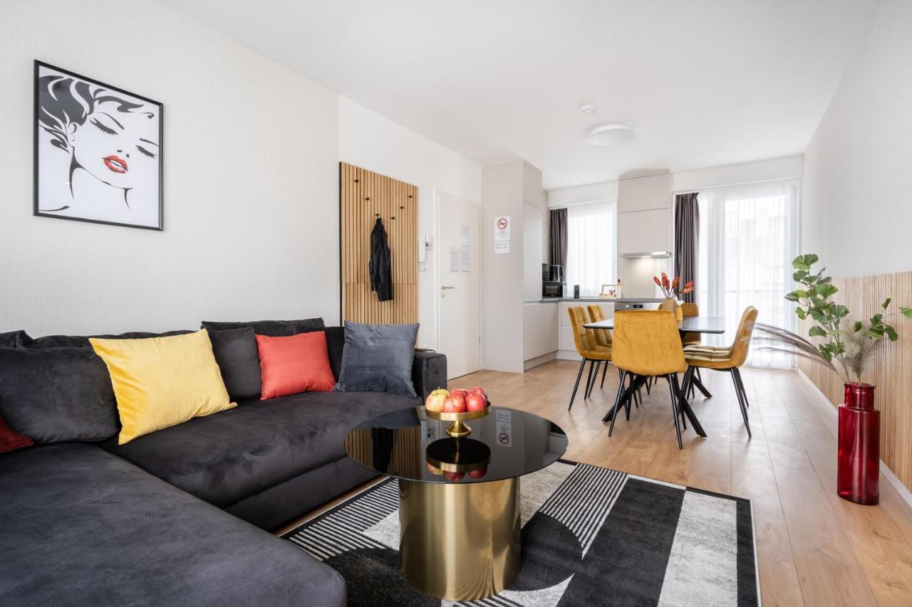 The Rose Garden Budapest Apartments Bagian luar foto