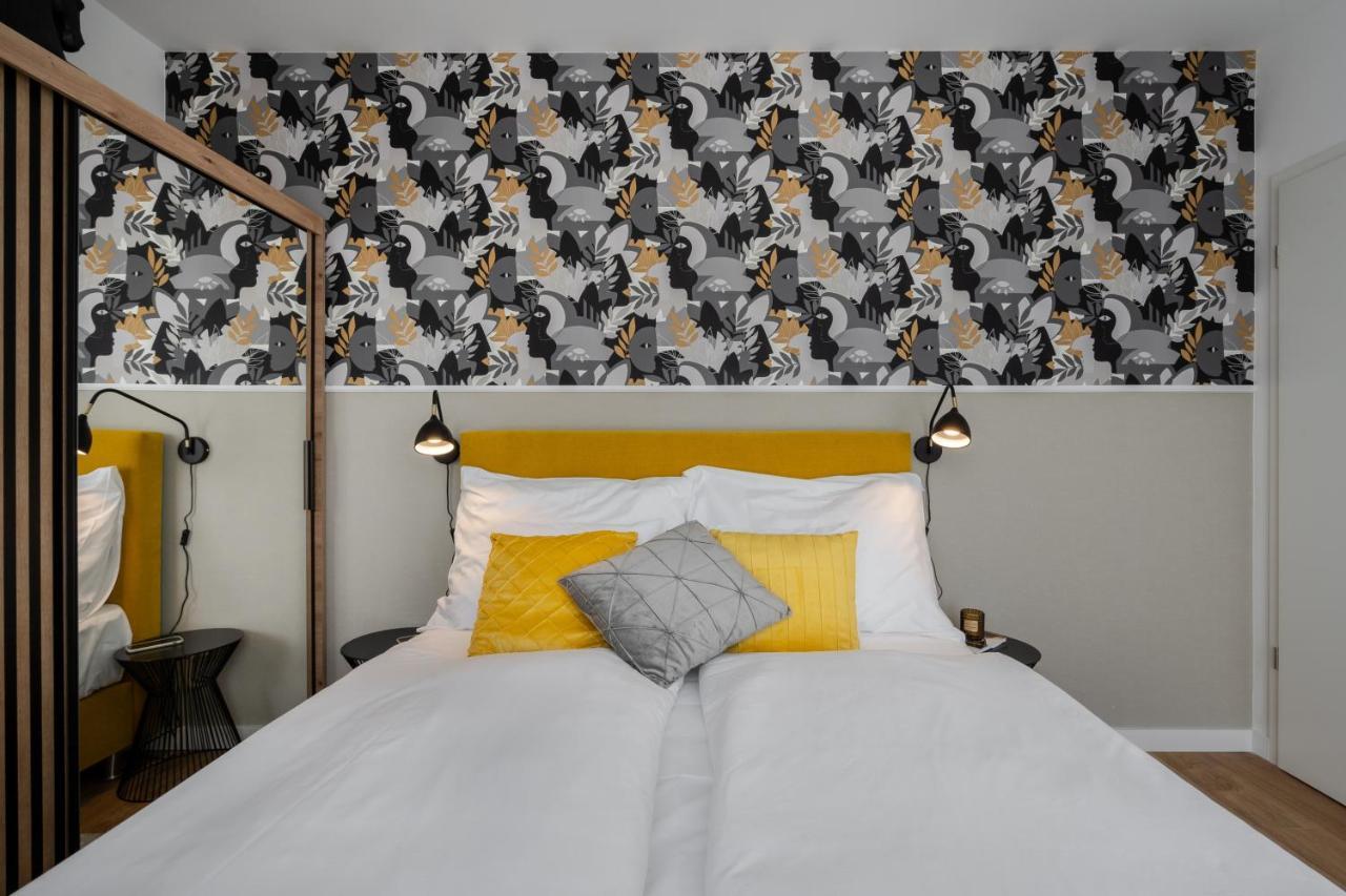 The Rose Garden Budapest Apartments Bagian luar foto