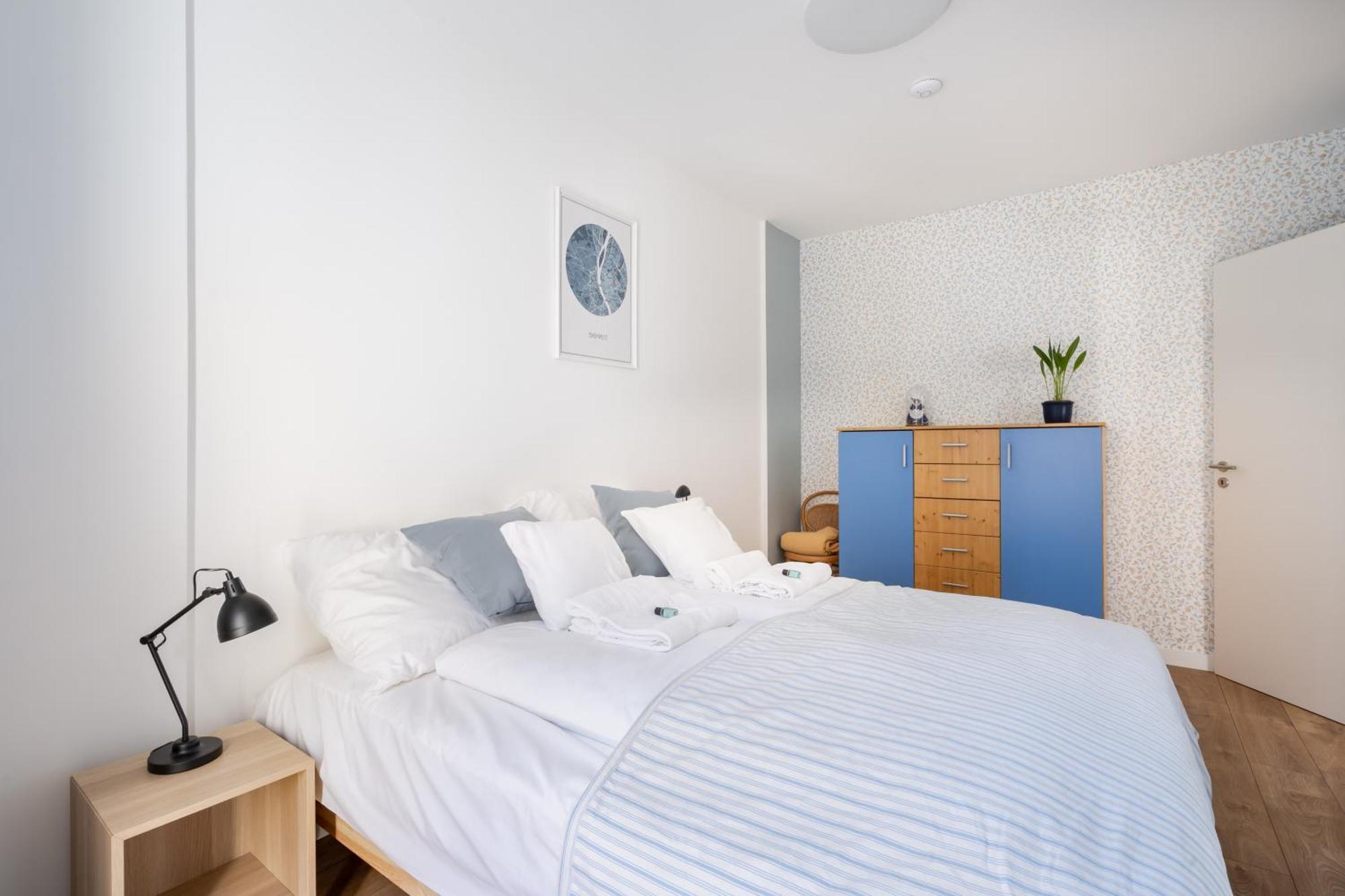 The Rose Garden Budapest Apartments Bagian luar foto